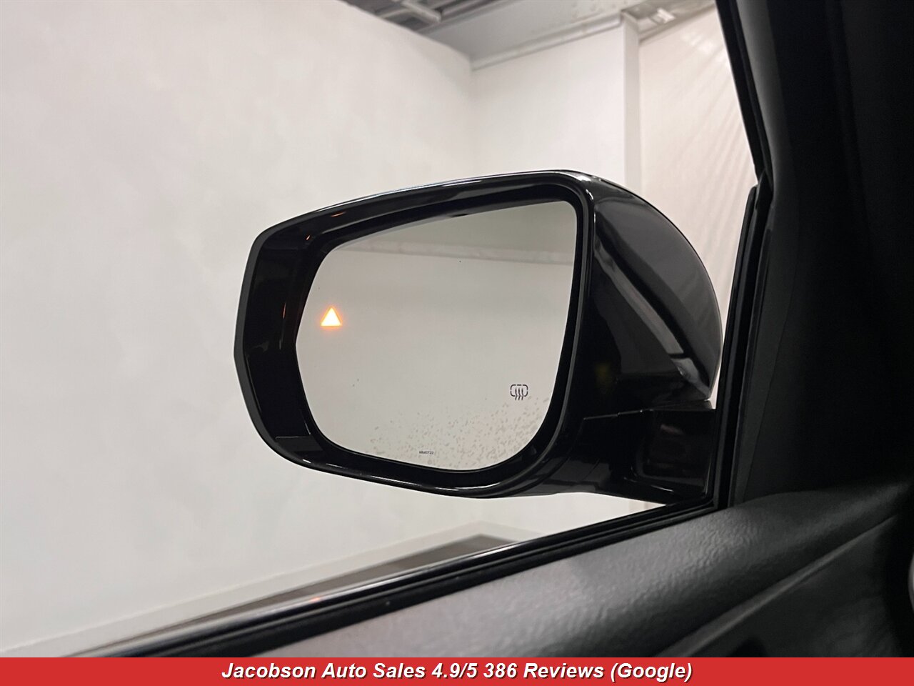 2022 Jeep Grand Cherokee 4xe 4x4 - Photo 29 - Oshkosh, WI 54901