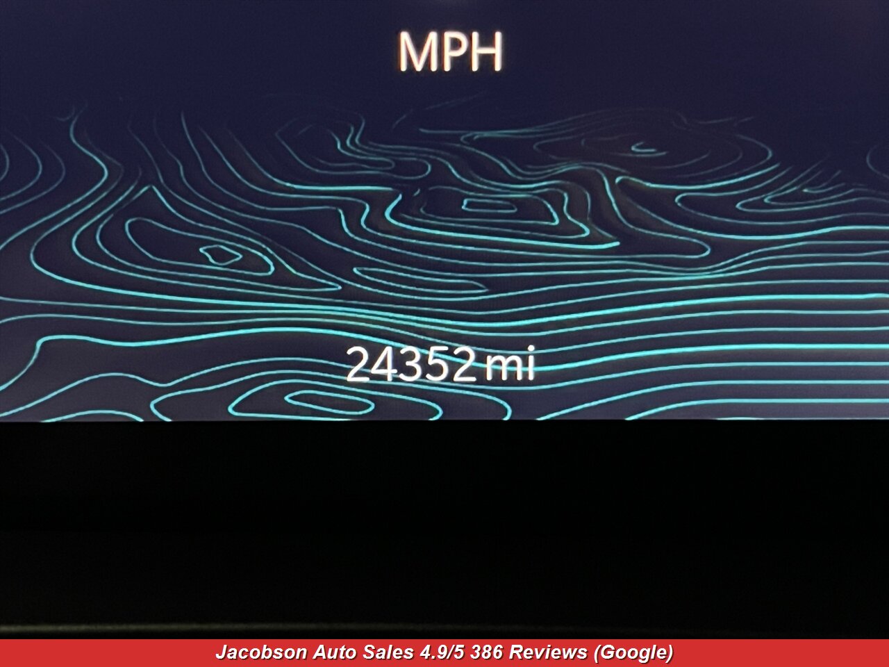 2022 Jeep Grand Cherokee 4xe 4x4 - Photo 11 - Oshkosh, WI 54901