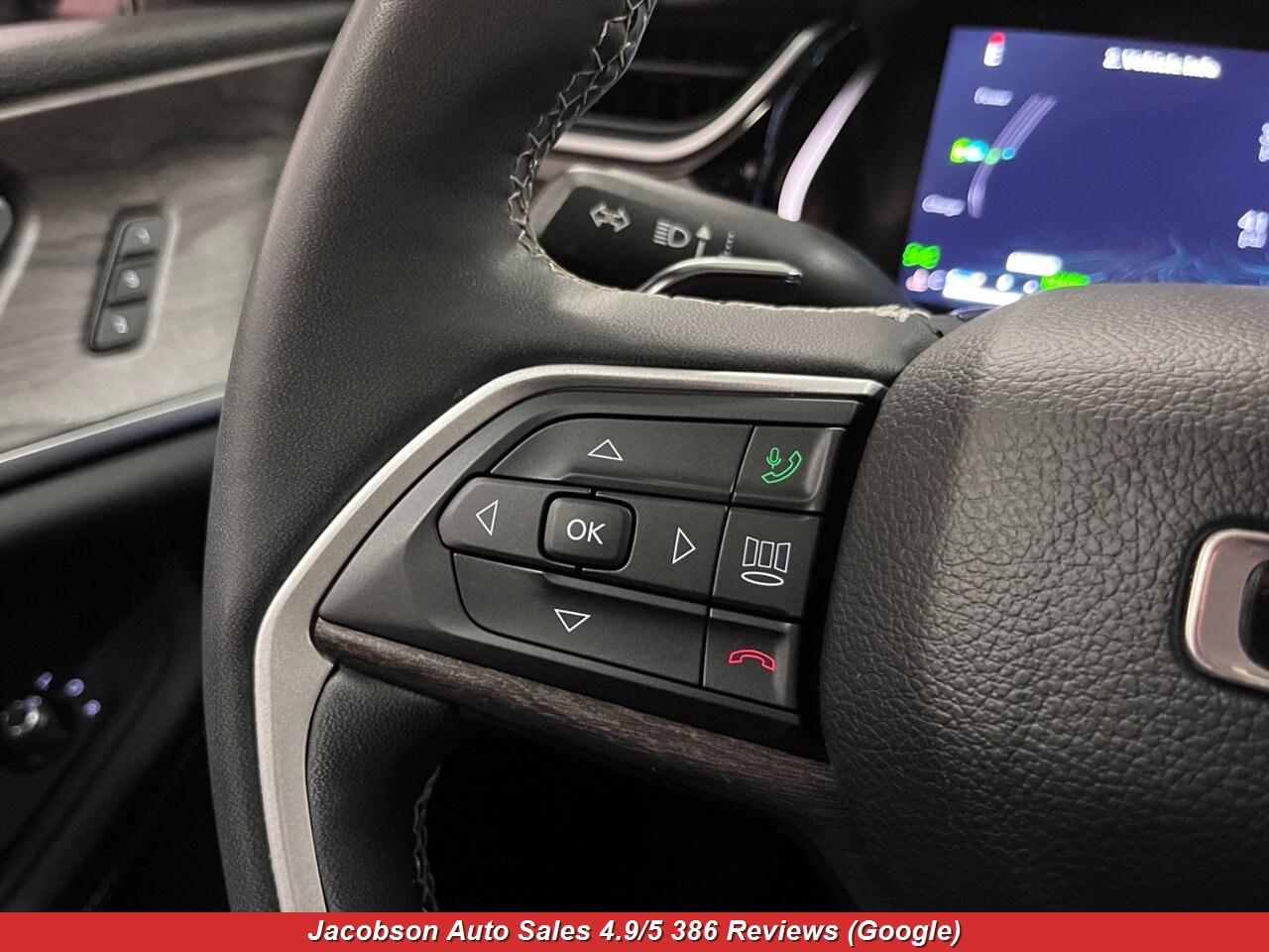 2022 Jeep Grand Cherokee 4xe 4x4 - Photo 8 - Oshkosh, WI 54901