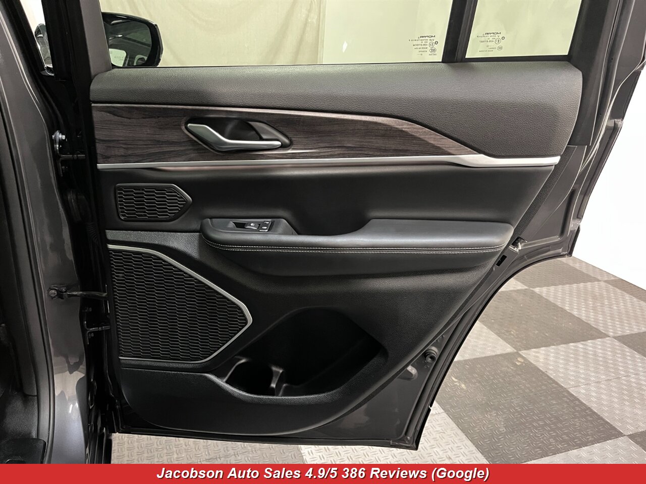 2022 Jeep Grand Cherokee 4xe 4x4 - Photo 40 - Oshkosh, WI 54901