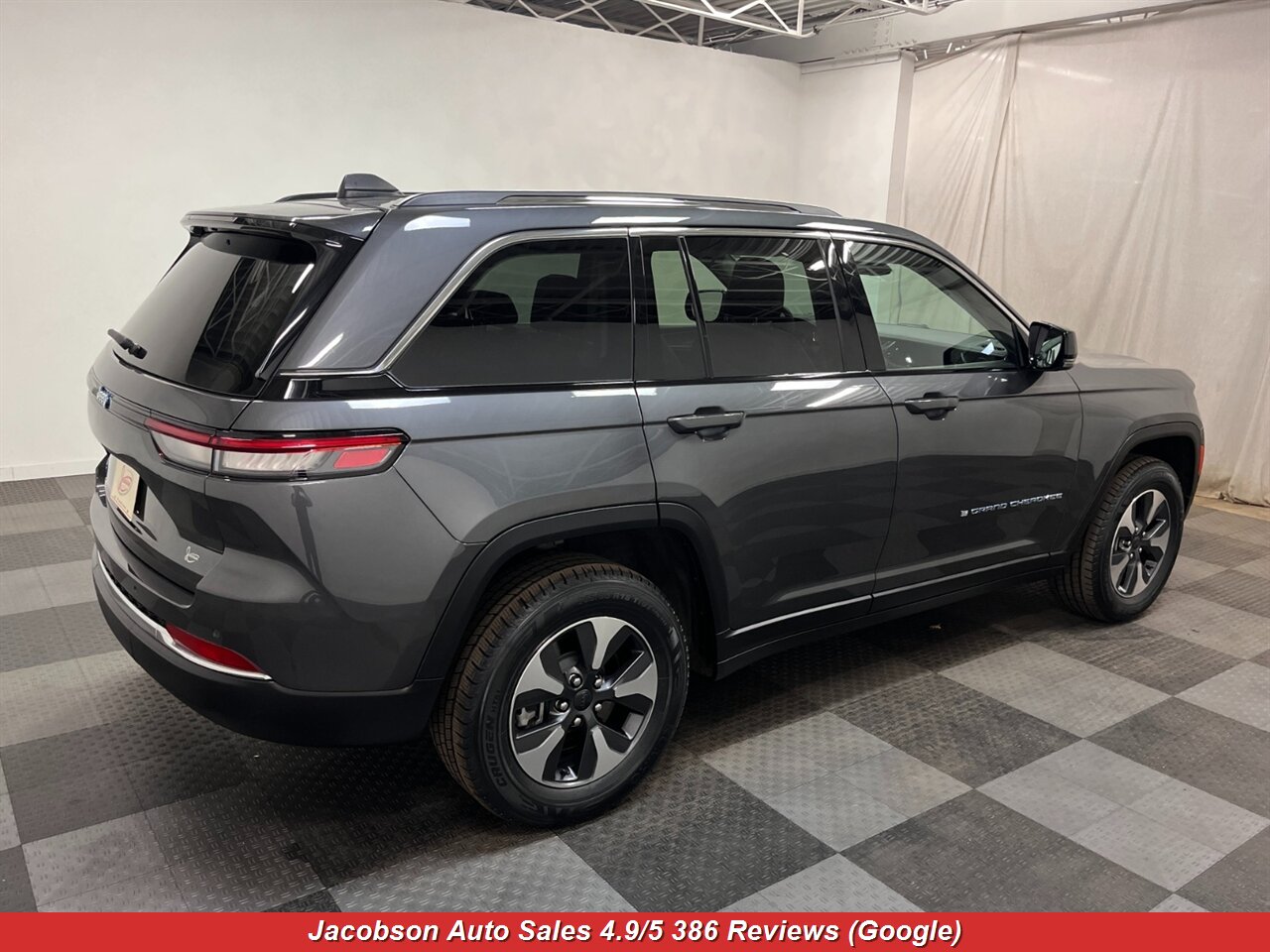 2022 Jeep Grand Cherokee 4xe 4x4 - Photo 51 - Oshkosh, WI 54901
