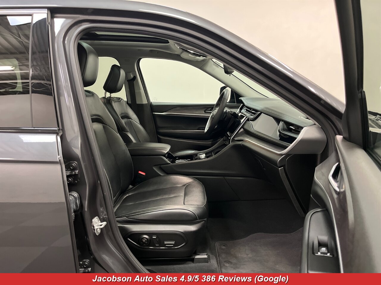 2022 Jeep Grand Cherokee 4xe 4x4 - Photo 45 - Oshkosh, WI 54901