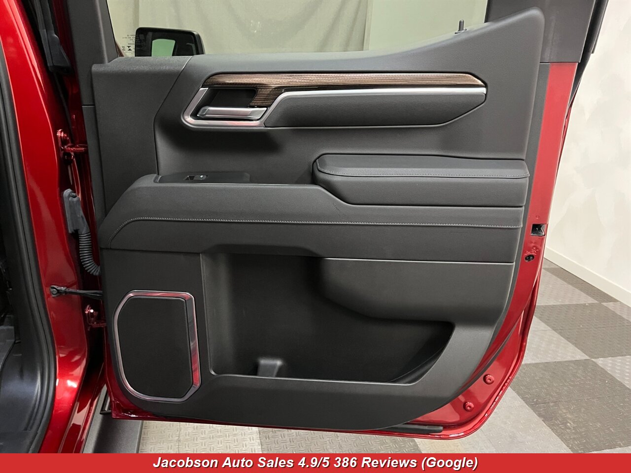 2026 Chevrolet Silverado 1500 RST Crew Cab 4x4 SB - Photo 47 - Oshkosh, WI 54901