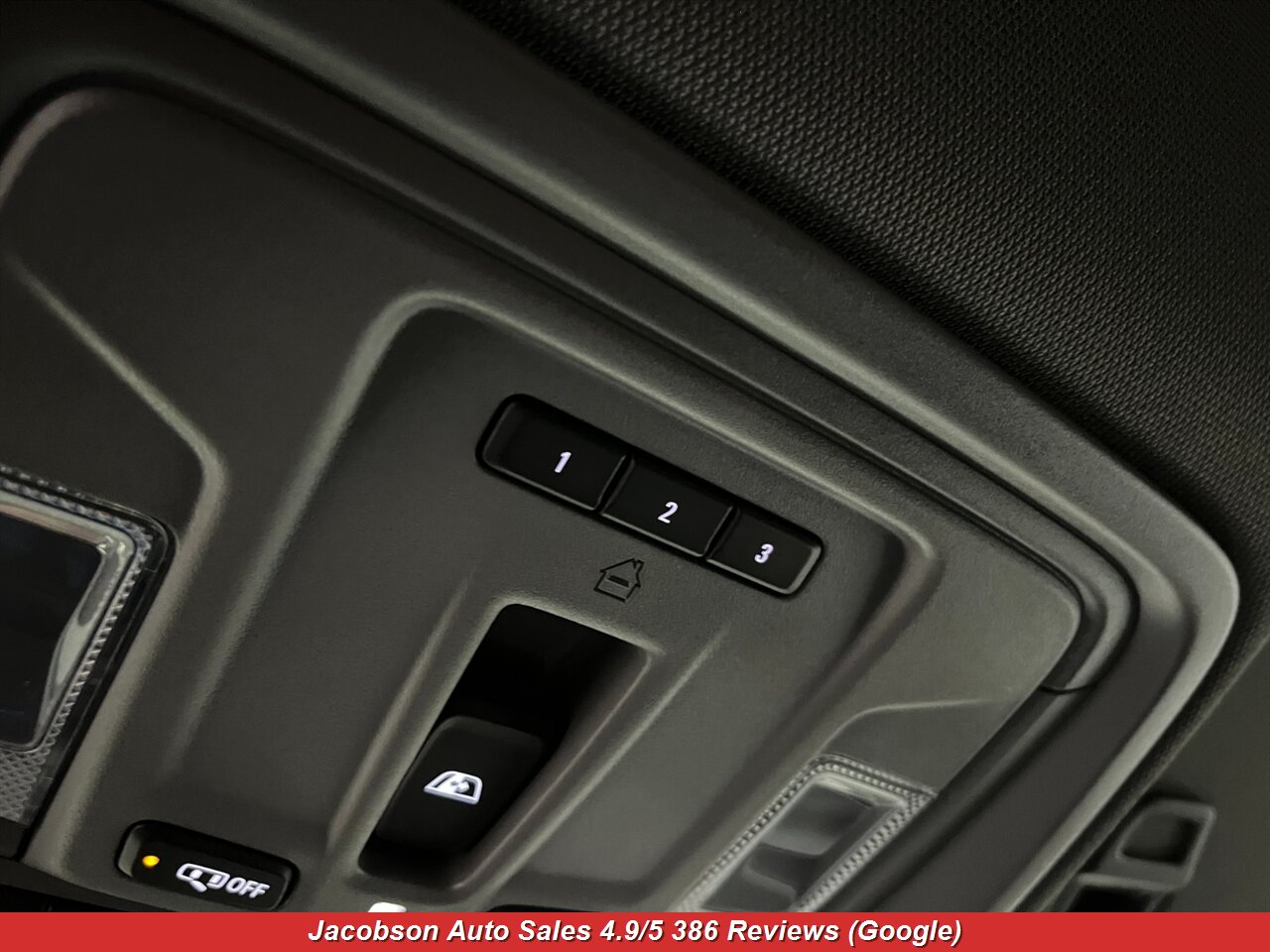 2026 Chevrolet Silverado 1500 RST Crew Cab 4x4 SB - Photo 30 - Oshkosh, WI 54901