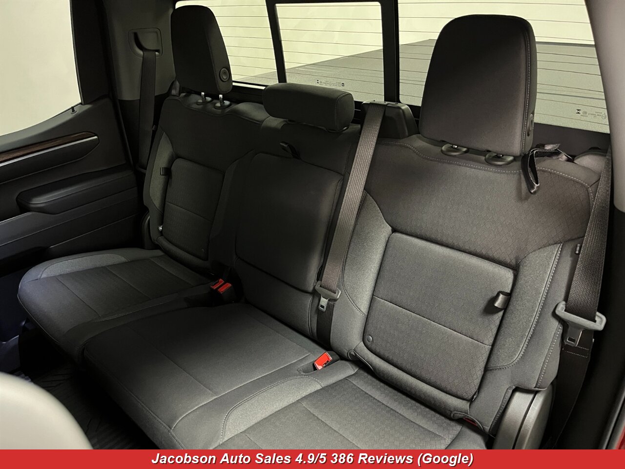 2026 Chevrolet Silverado 1500 RST Crew Cab 4x4 SB - Photo 39 - Oshkosh, WI 54901
