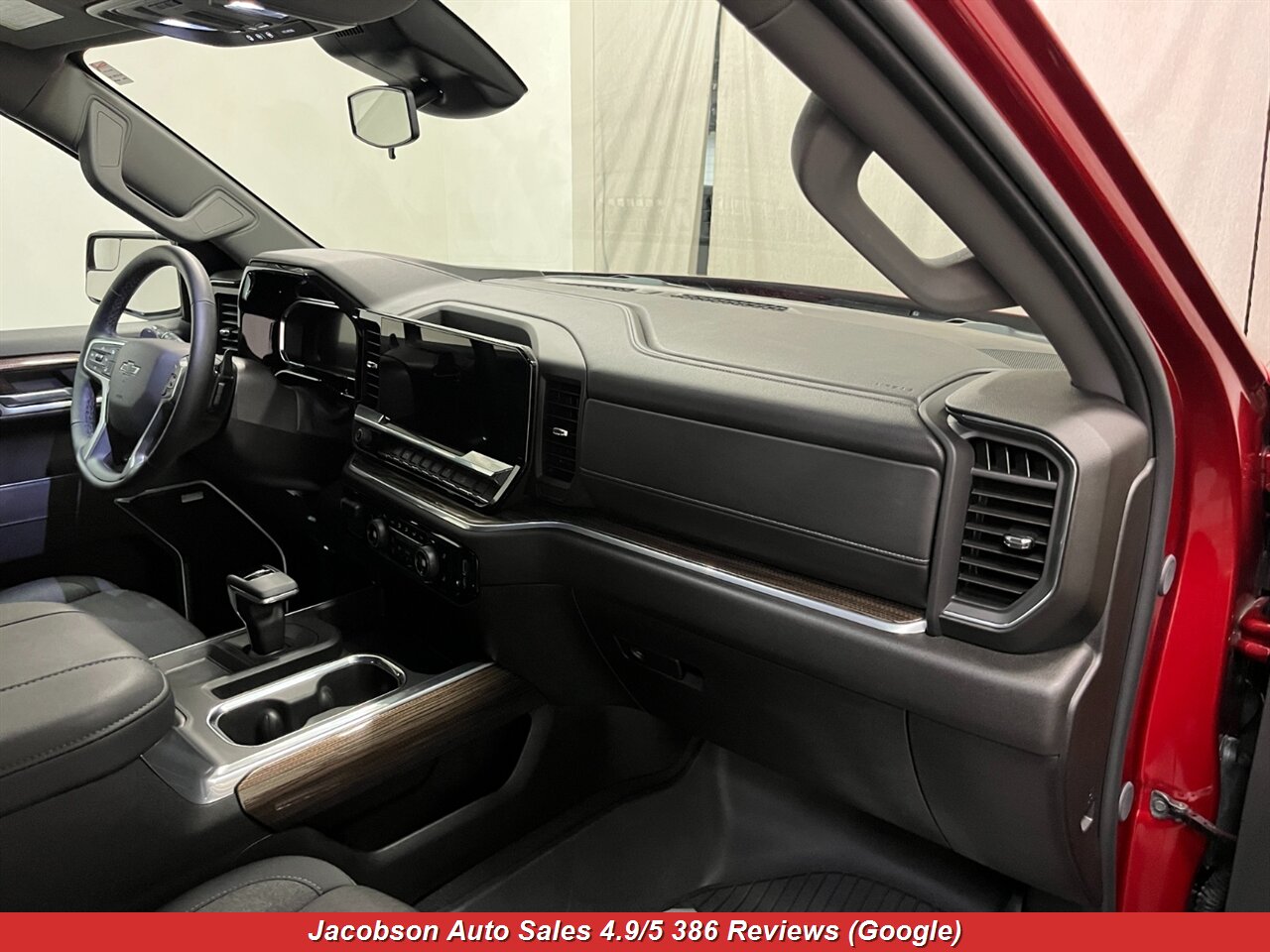 2026 Chevrolet Silverado 1500 RST Crew Cab 4x4 SB - Photo 50 - Oshkosh, WI 54901