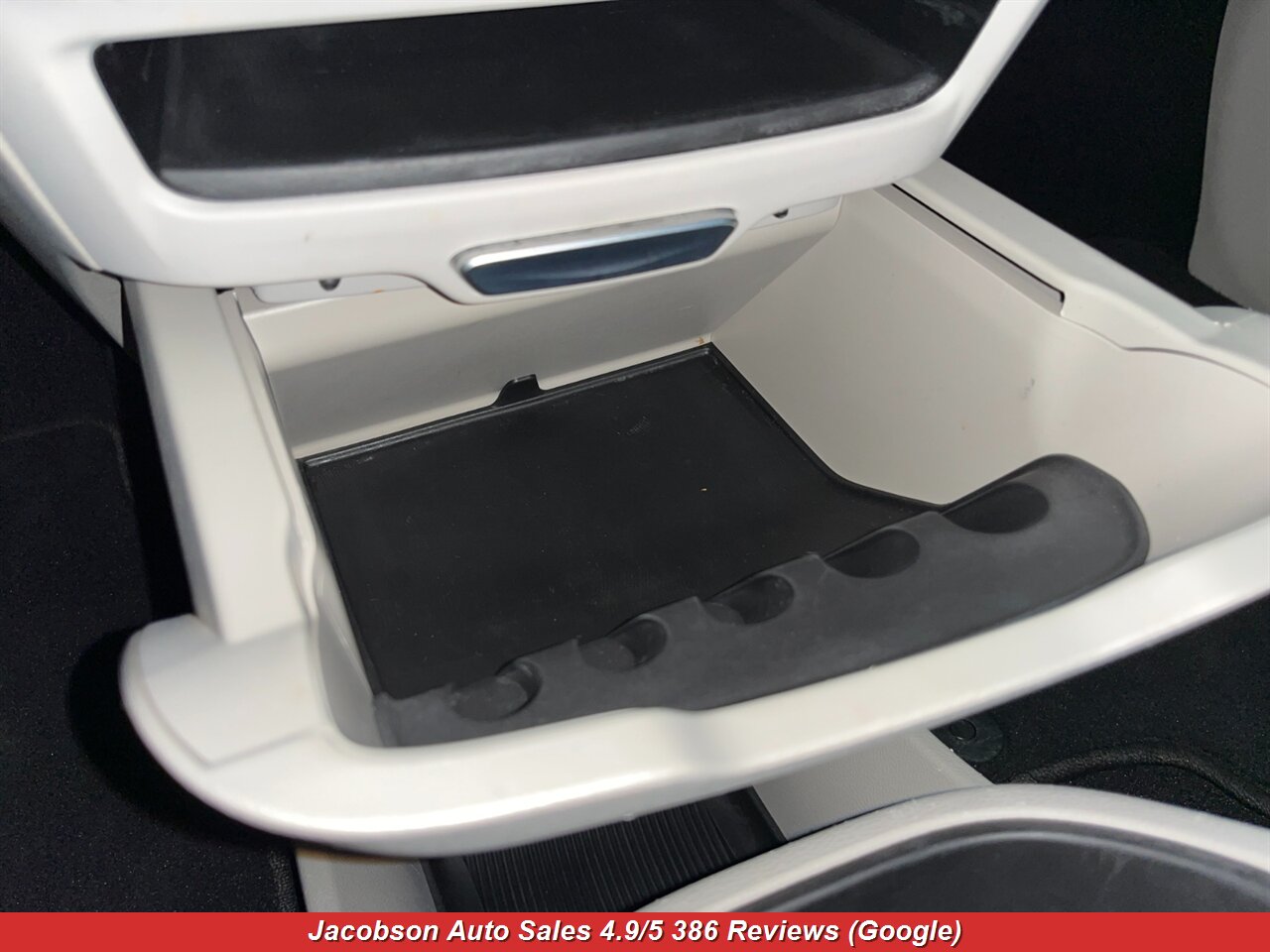 2024 Chrysler Pacifica Touring L - Photo 23 - Oshkosh, WI 54901