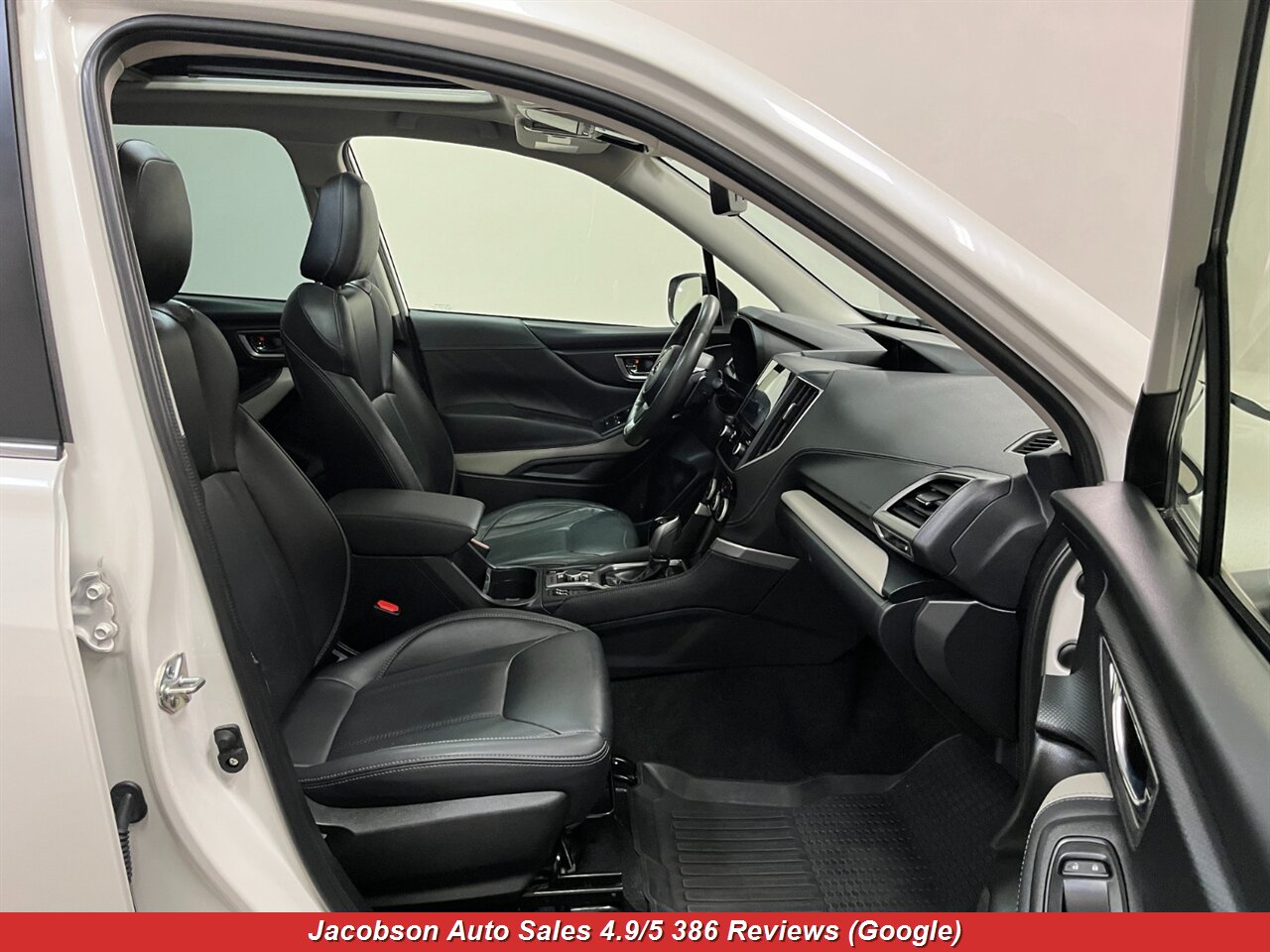 2023 Subaru Forester Limited AWD - Photo 44 - Oshkosh, WI 54901