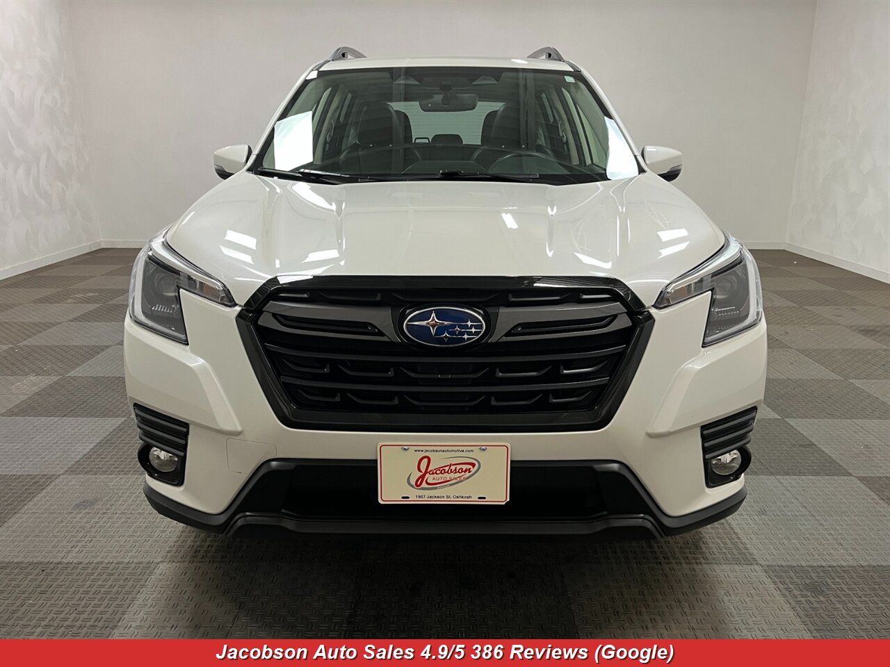 2023 Subaru Forester Limited AWD - Photo 2 - Oshkosh, WI 54901