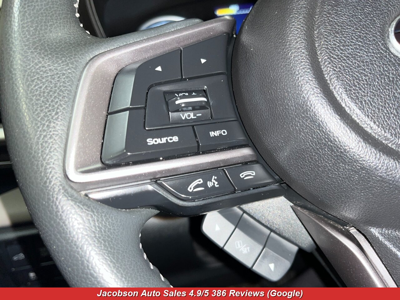 2023 Subaru Forester Limited AWD - Photo 8 - Oshkosh, WI 54901