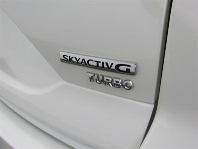 2021 Mazda CX-5 Grand Touring Reserve AWD   - Photo 8 - Oshkosh, WI 54901