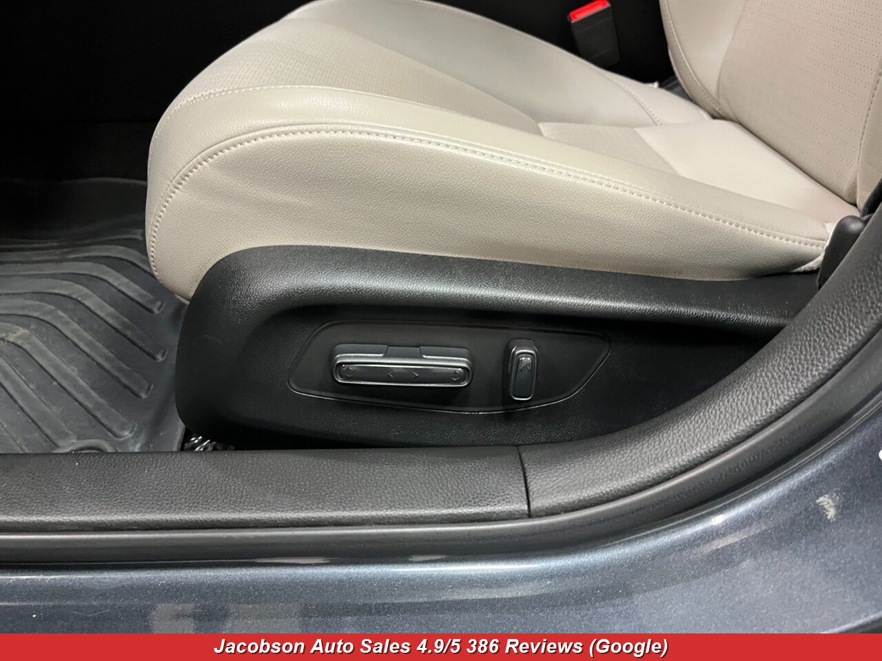 2023 Honda Civic Touring - Photo 32 - Oshkosh, WI 54901