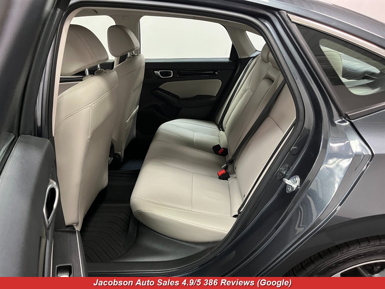 2023 Honda Civic Touring - Photo 35 - Oshkosh, WI 54901