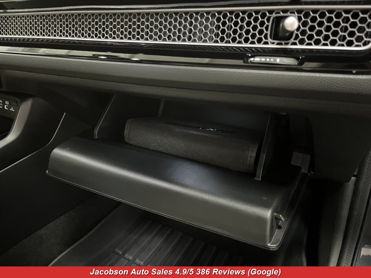 2023 Honda Civic Touring - Photo 46 - Oshkosh, WI 54901