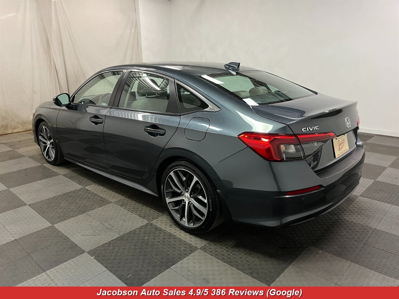 2023 Honda Civic Touring - Photo 51 - Oshkosh, WI 54901