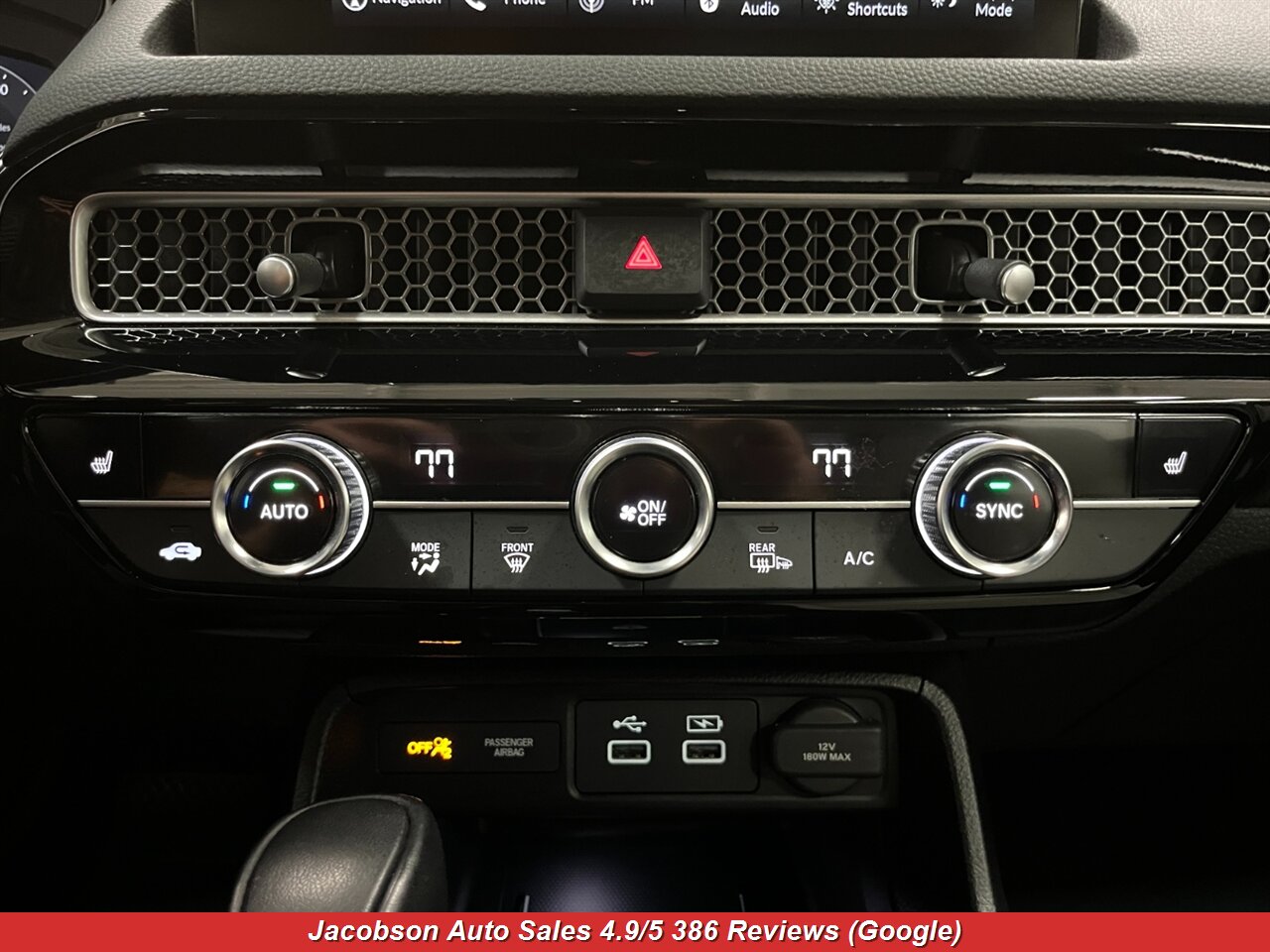 2023 Honda Civic Touring - Photo 17 - Oshkosh, WI 54901