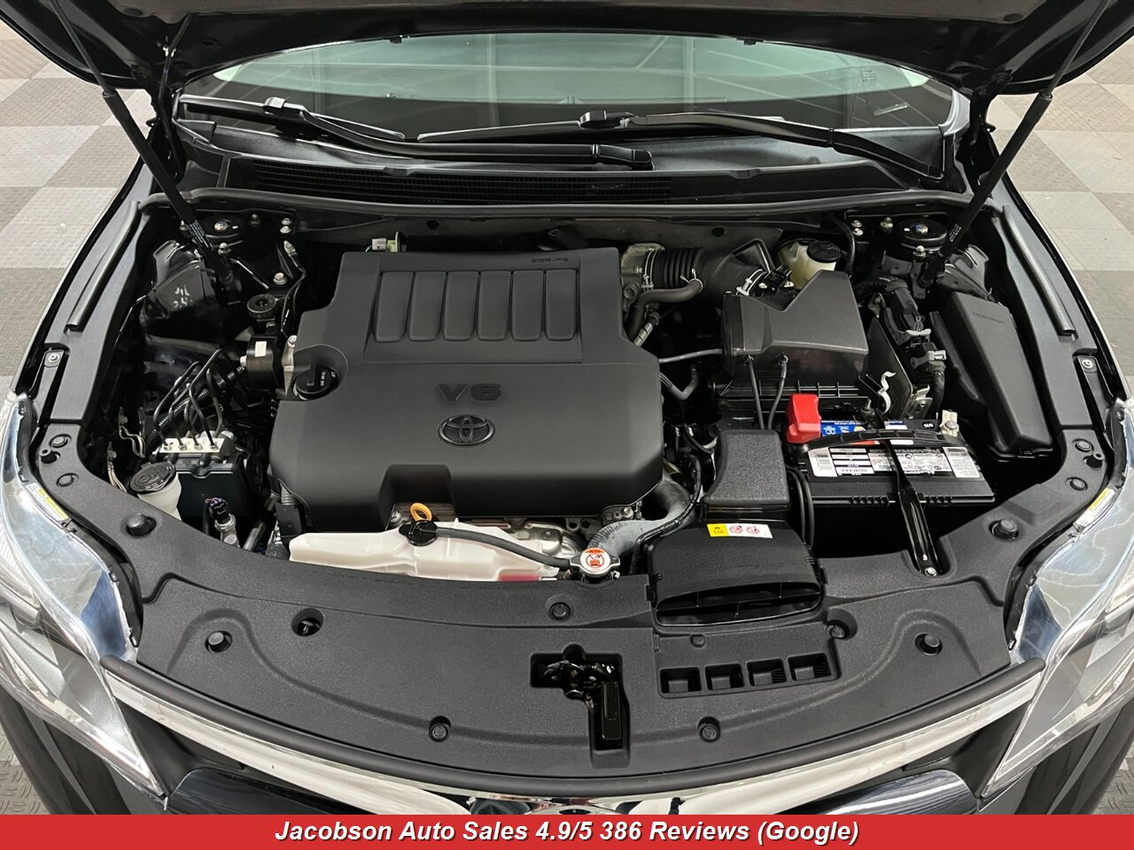 2018 Toyota Avalon Limited - Photo 56 - Oshkosh, WI 54901