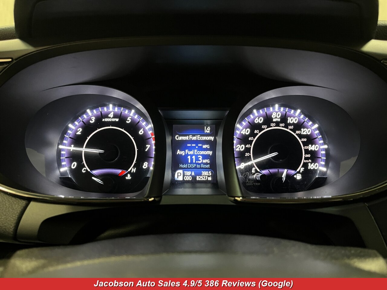 2018 Toyota Avalon Limited - Photo 11 - Oshkosh, WI 54901