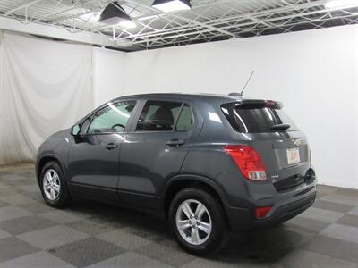 2020 Chevrolet Trax LS   - Photo 38 - Oshkosh, WI 54901