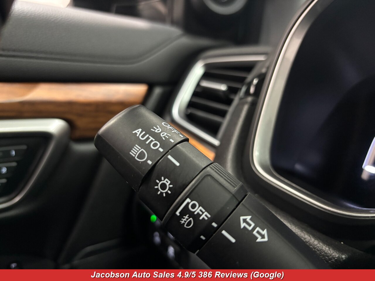 2020 Honda CR-V EX-L AWD - Photo 9 - Oshkosh, WI 54901