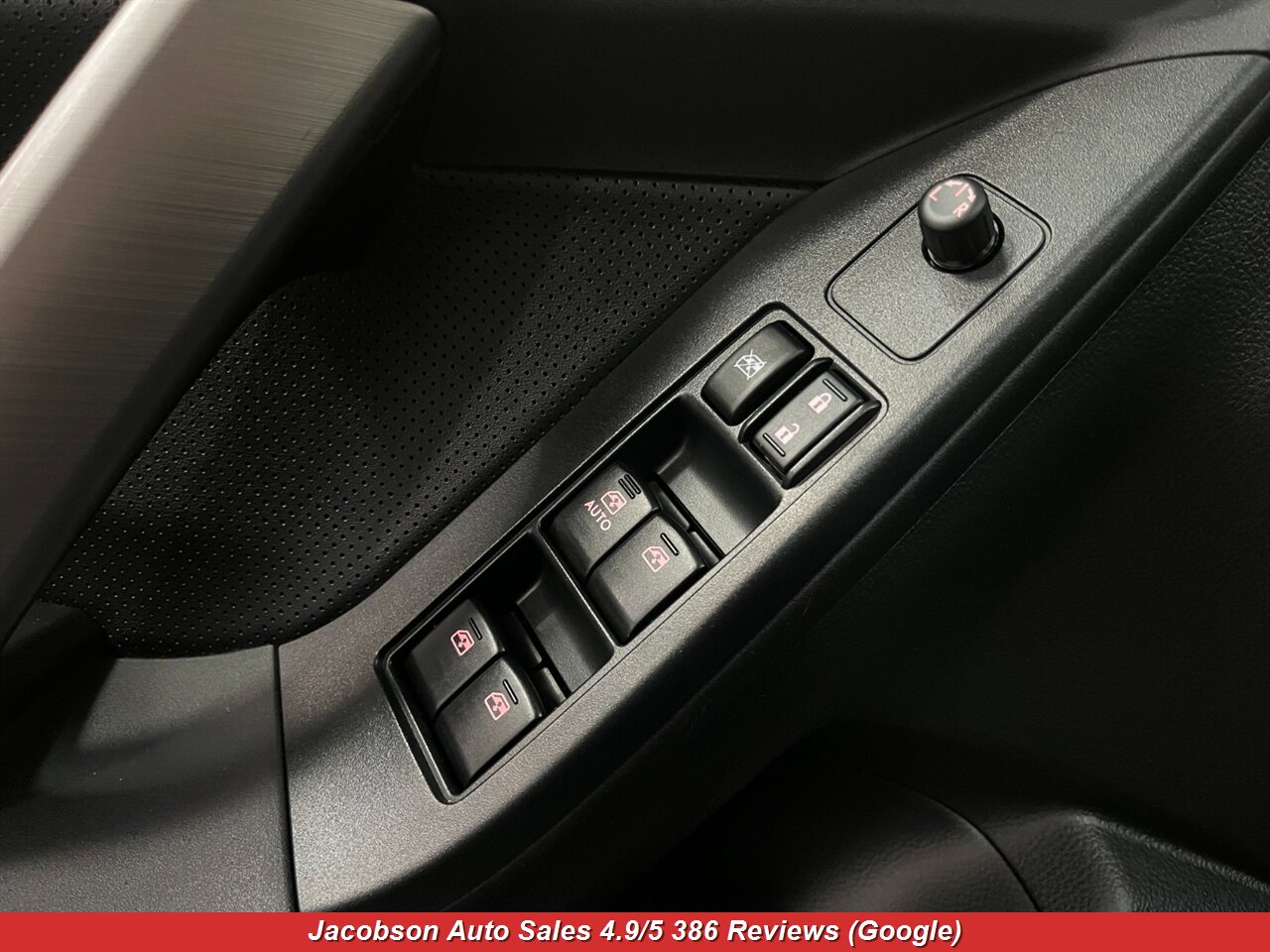 2014 Subaru Forester 2.5i Limited AWD - Photo 27 - Oshkosh, WI 54901