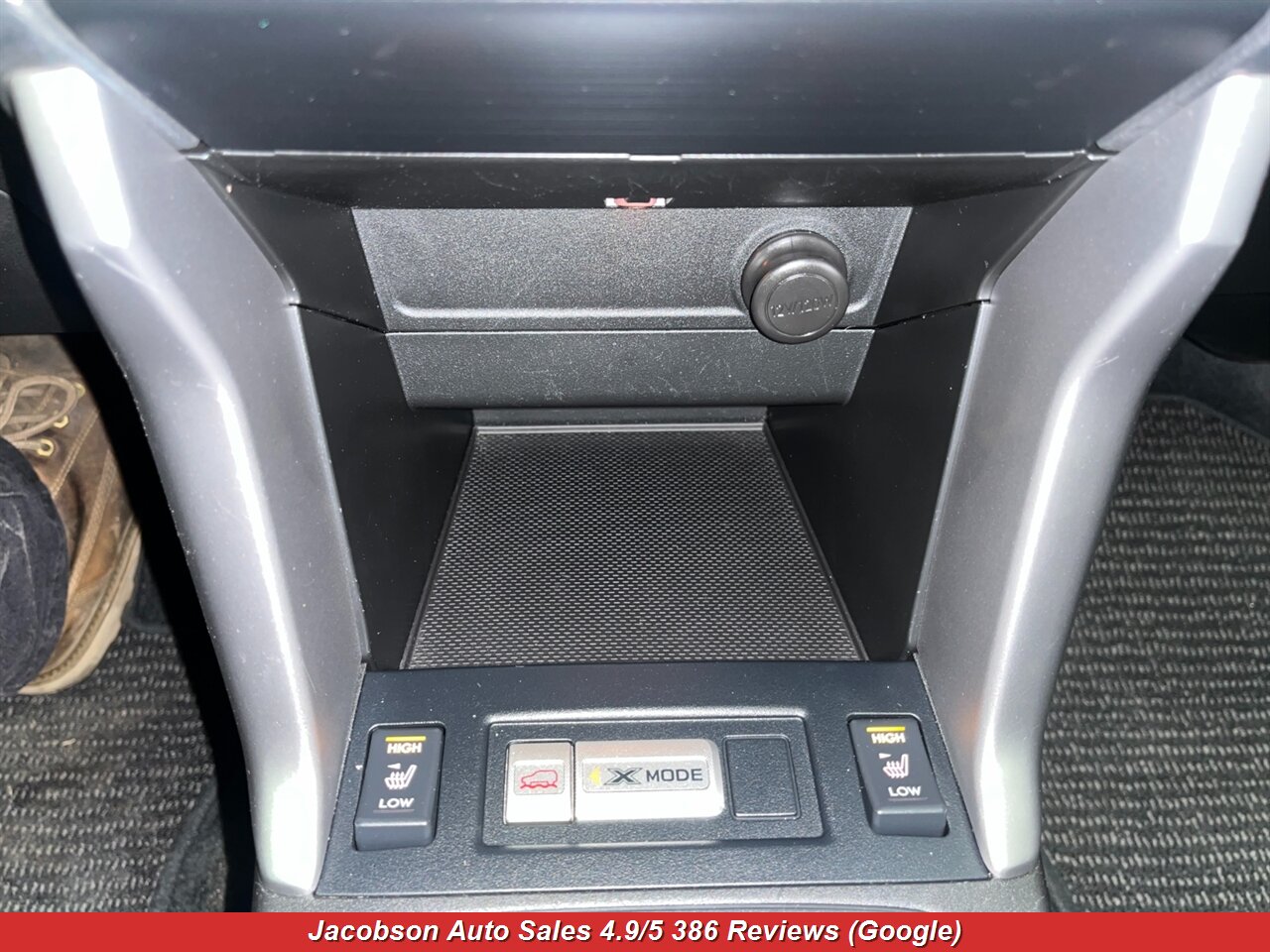 2014 Subaru Forester 2.5i Limited AWD - Photo 21 - Oshkosh, WI 54901