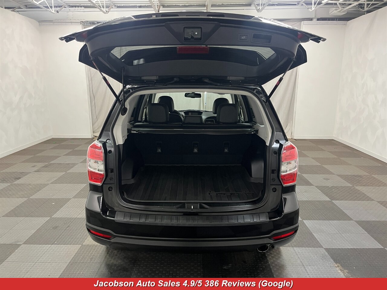 2014 Subaru Forester 2.5i Limited AWD - Photo 43 - Oshkosh, WI 54901