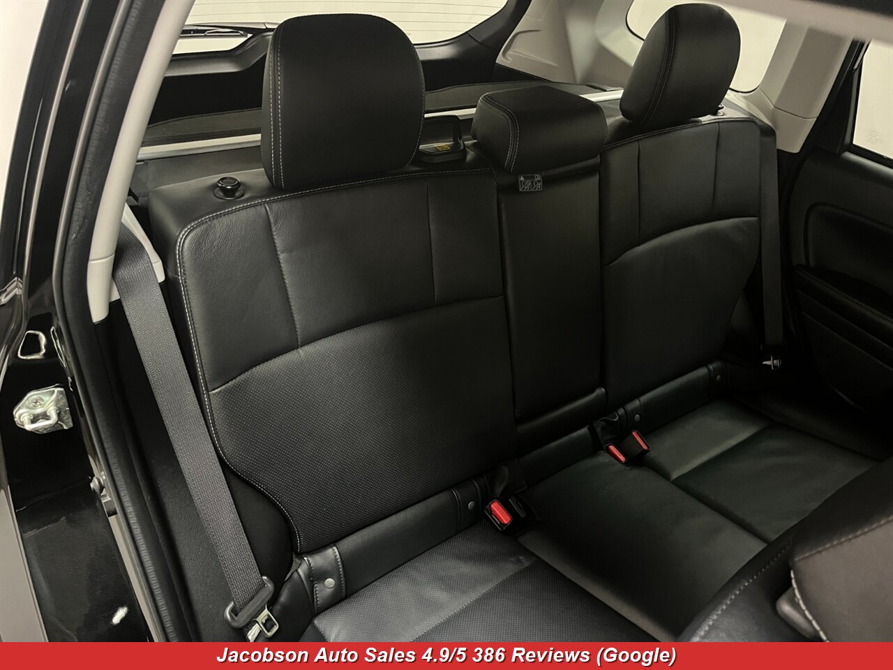 2014 Subaru Forester 2.5i Limited AWD - Photo 34 - Oshkosh, WI 54901