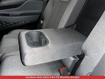2022 Hyundai SANTA FE SEL AWD   - Photo 38 - Oshkosh, WI 54901