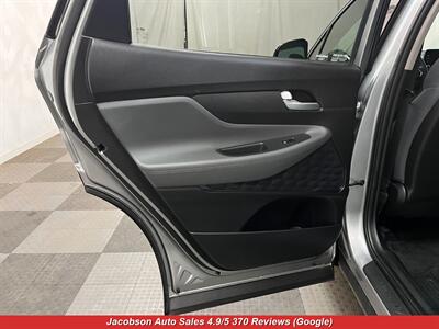 2022 Hyundai SANTA FE SEL AWD   - Photo 34 - Oshkosh, WI 54901