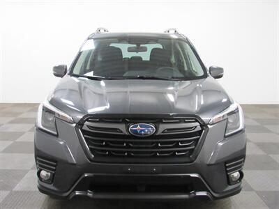 2023 Subaru Forester Limited AWD   - Photo 3 - Oshkosh, WI 54901