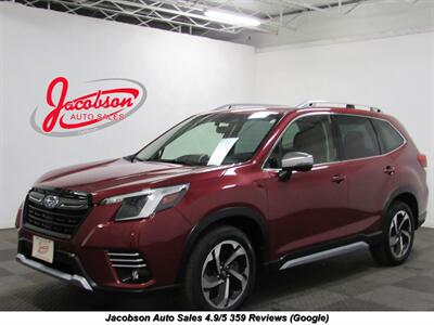 2022 Subaru Forester Touring AWD   - Photo 1 - Oshkosh, WI 54901