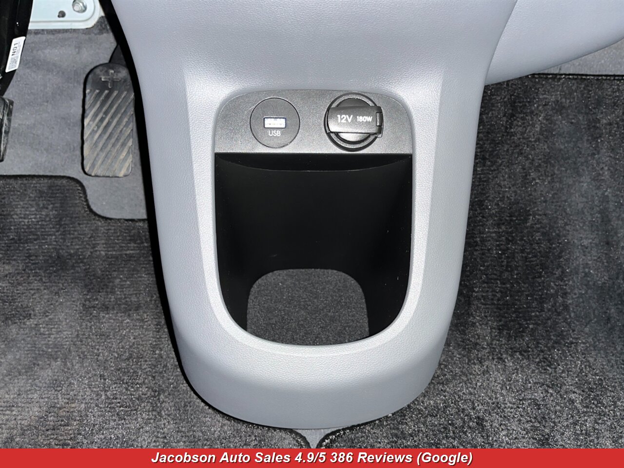 2024 Hyundai IONIQ 5 SE AWD - Photo 23 - Oshkosh, WI 54901
