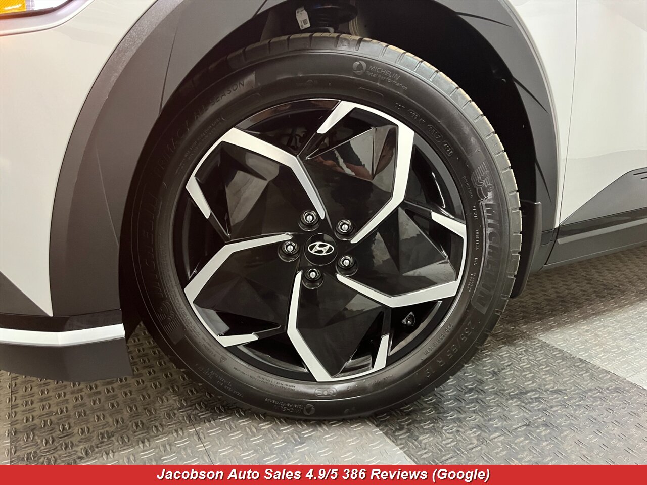 2024 Hyundai IONIQ 5 SE AWD - Photo 53 - Oshkosh, WI 54901