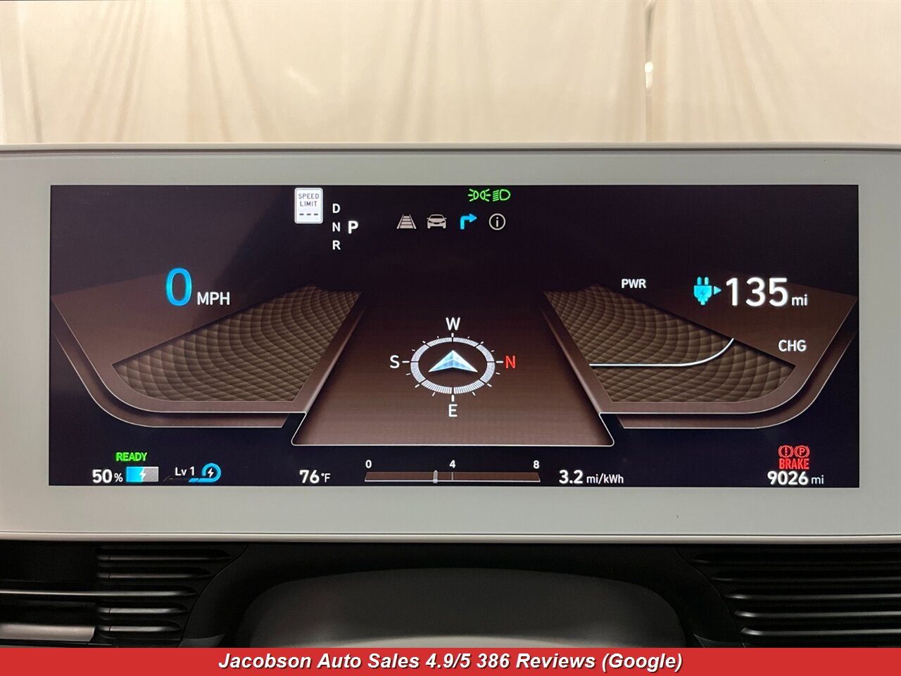 2024 Hyundai IONIQ 5 SE AWD - Photo 11 - Oshkosh, WI 54901