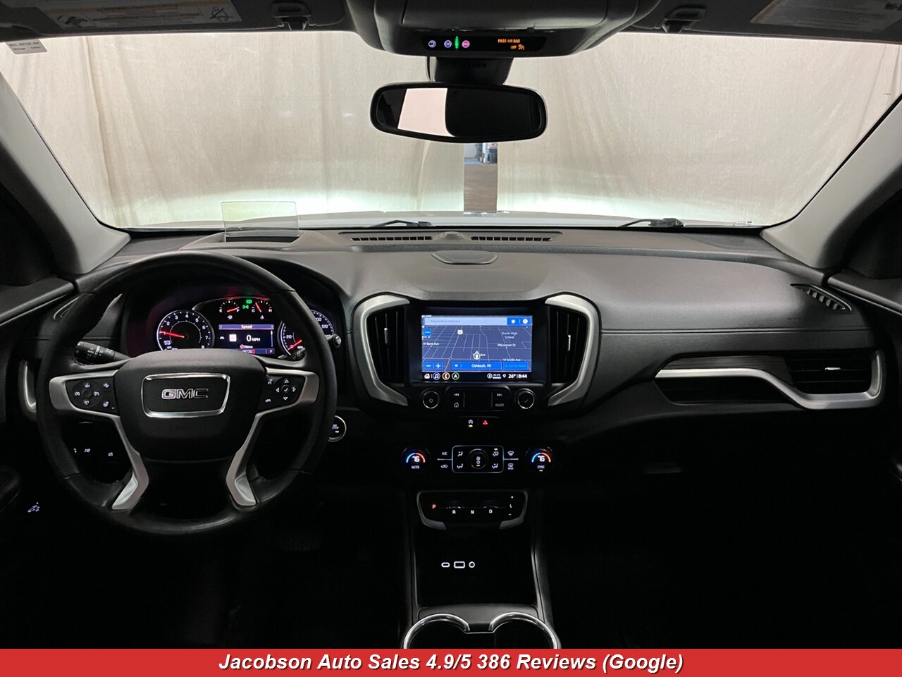 2022 GMC Terrain SLT - Photo 17 - Oshkosh, WI 54901