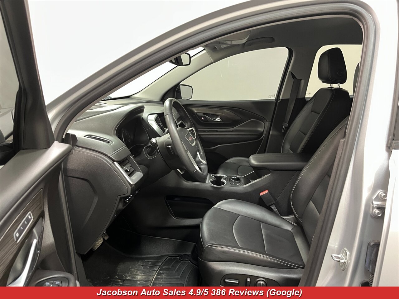 2022 GMC Terrain SLT - Photo 36 - Oshkosh, WI 54901