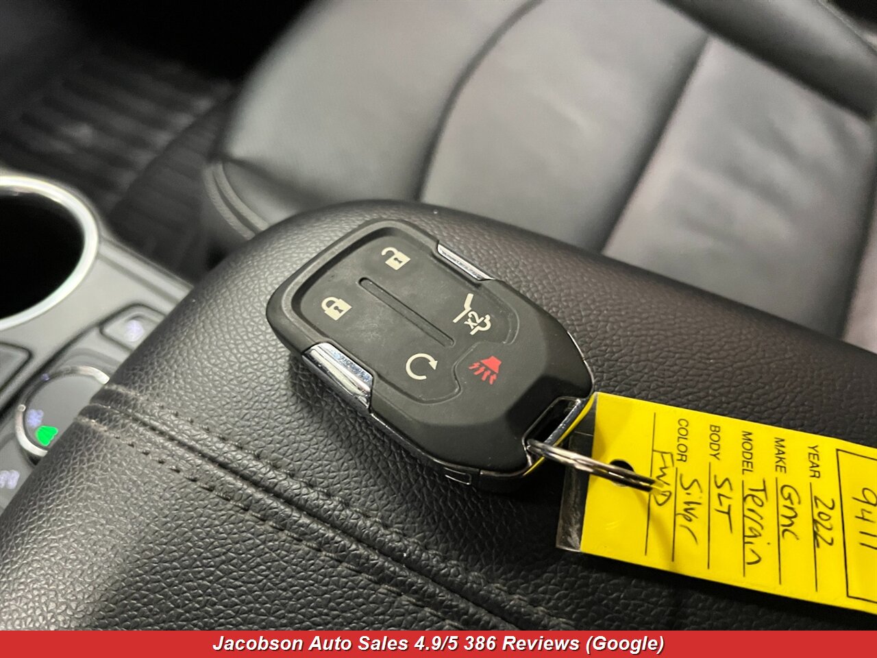 2022 GMC Terrain SLT - Photo 29 - Oshkosh, WI 54901