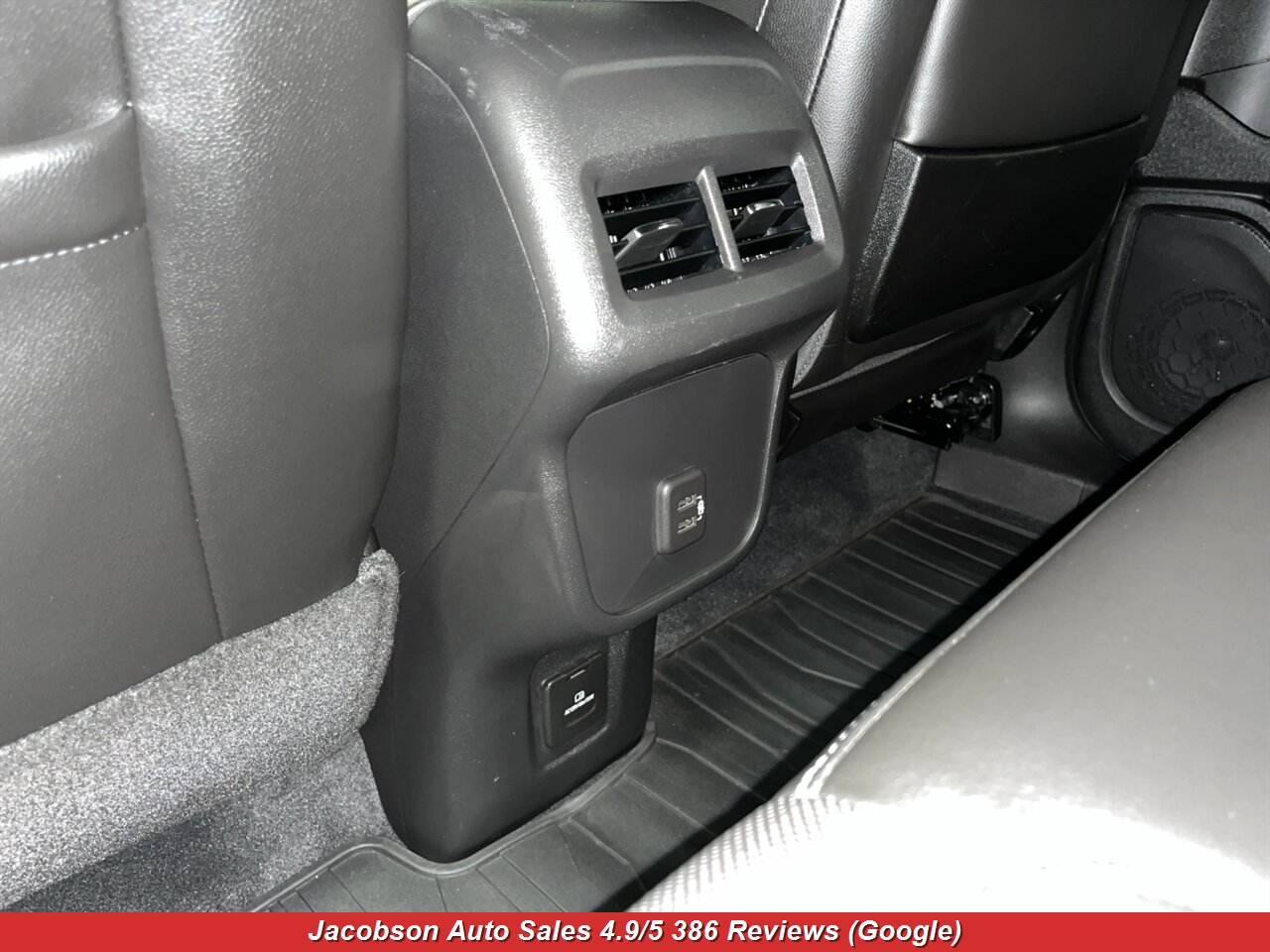 2022 GMC Terrain SLT - Photo 41 - Oshkosh, WI 54901