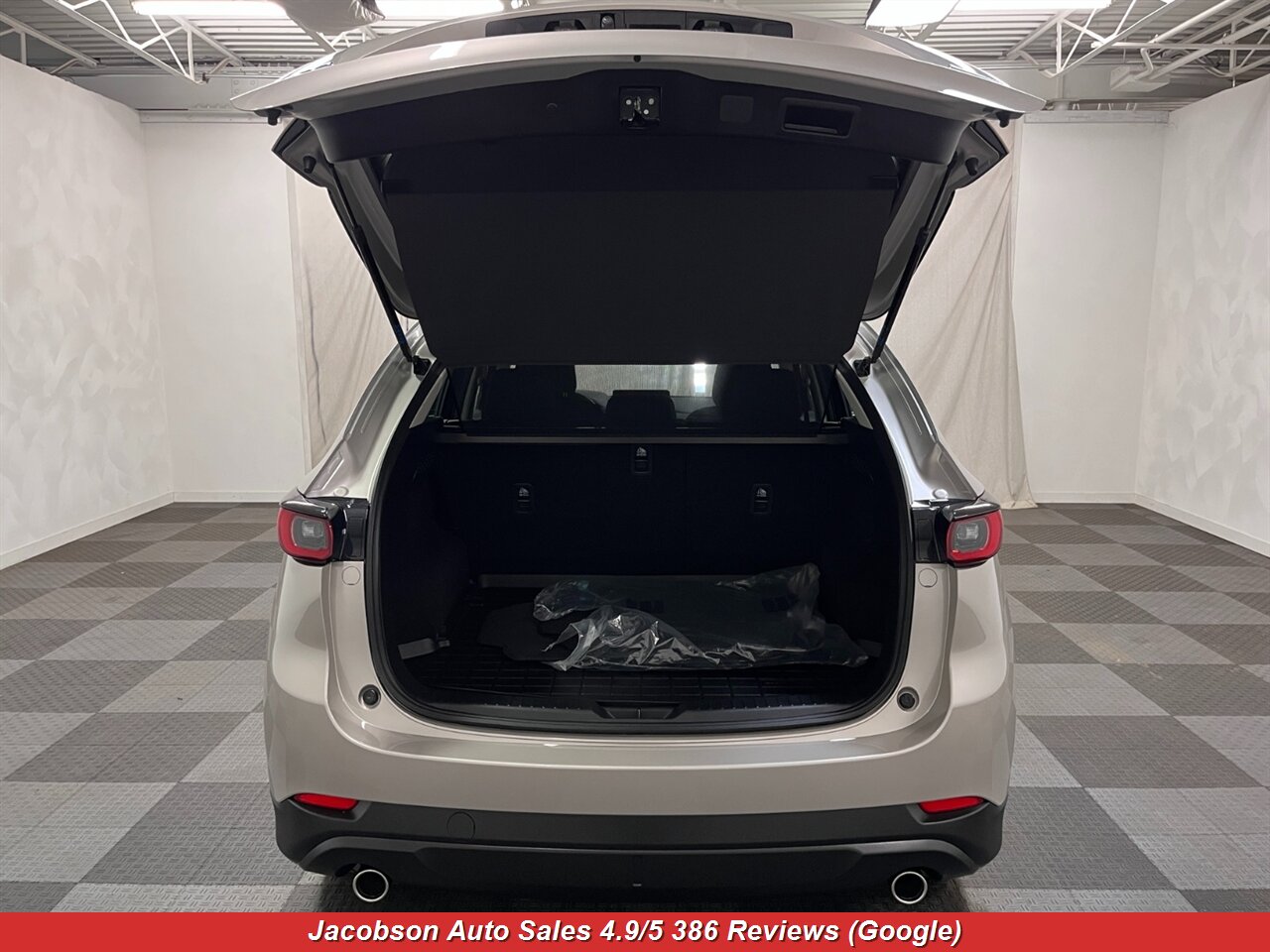 2025 Mazda CX-5 2.5 S AWD - Photo 37 - Oshkosh, WI 54901