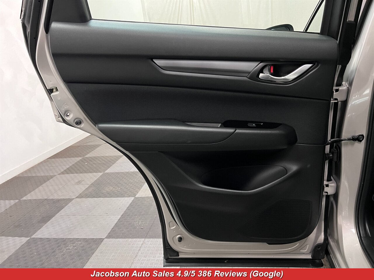 2025 Mazda CX-5 2.5 S AWD - Photo 26 - Oshkosh, WI 54901