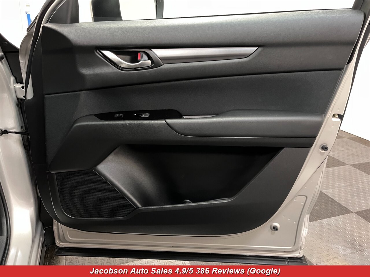 2025 Mazda CX-5 2.5 S AWD - Photo 40 - Oshkosh, WI 54901