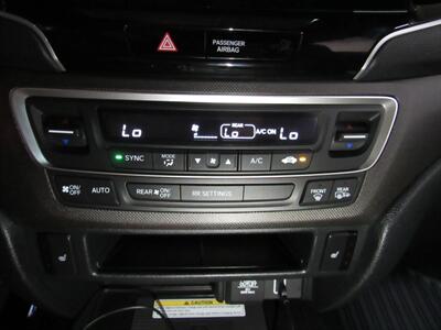 2022 Honda Passport TrailSport AWD   - Photo 20 - Oshkosh, WI 54901