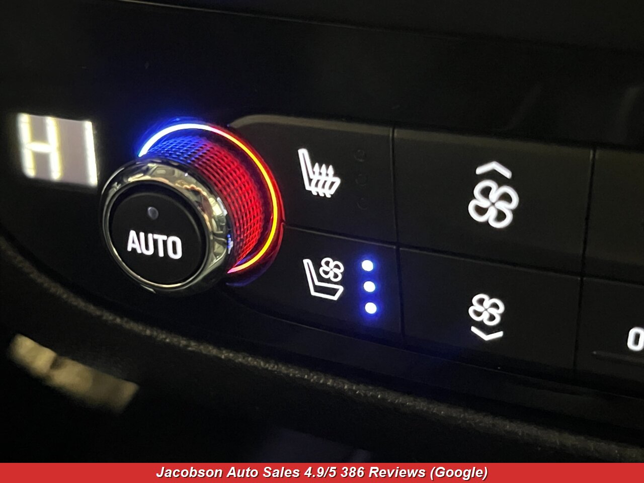 2021 Buick Enclave Avenir - Photo 18 - Oshkosh, WI 54901