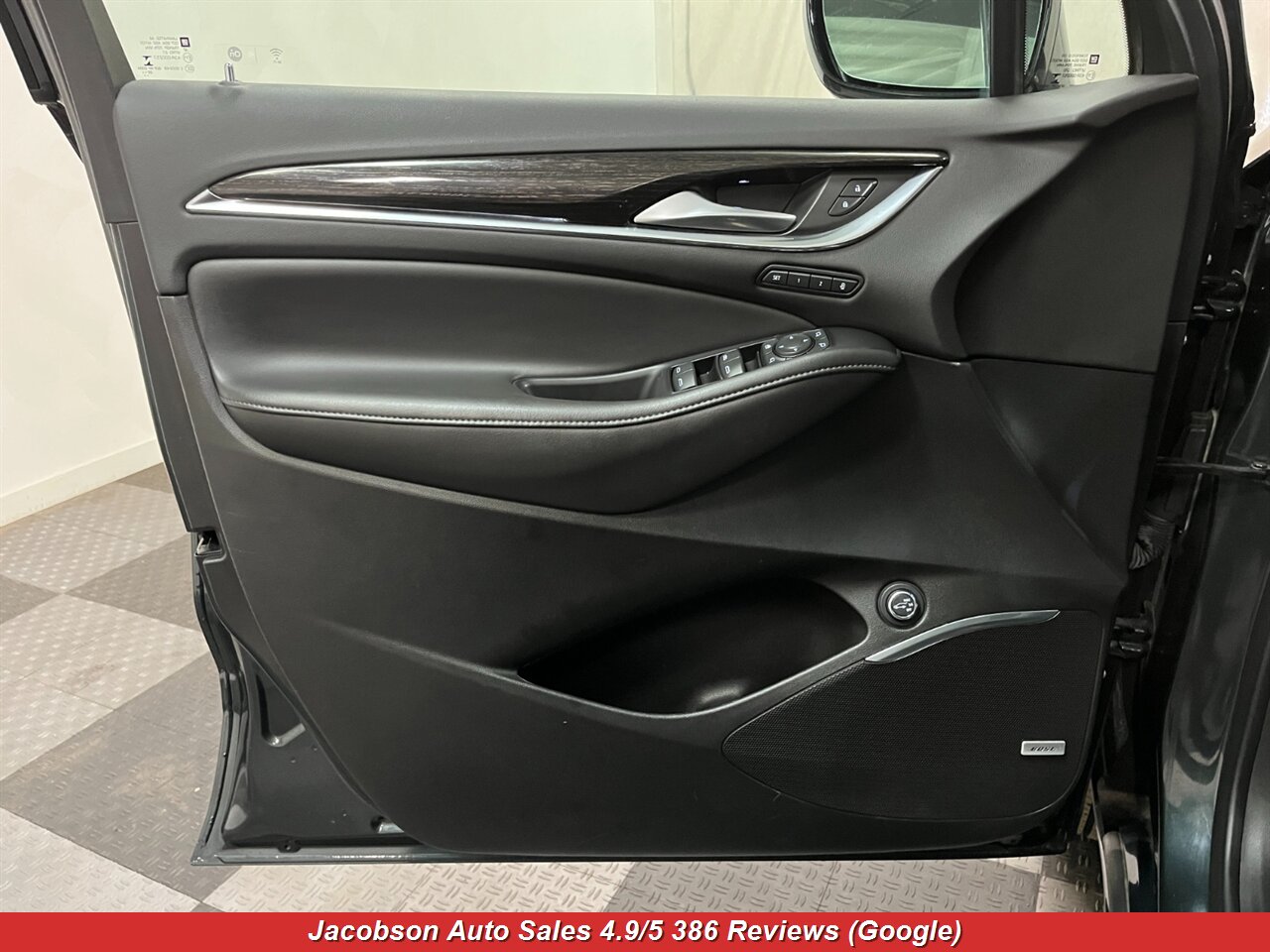 2021 Buick Enclave Avenir - Photo 36 - Oshkosh, WI 54901
