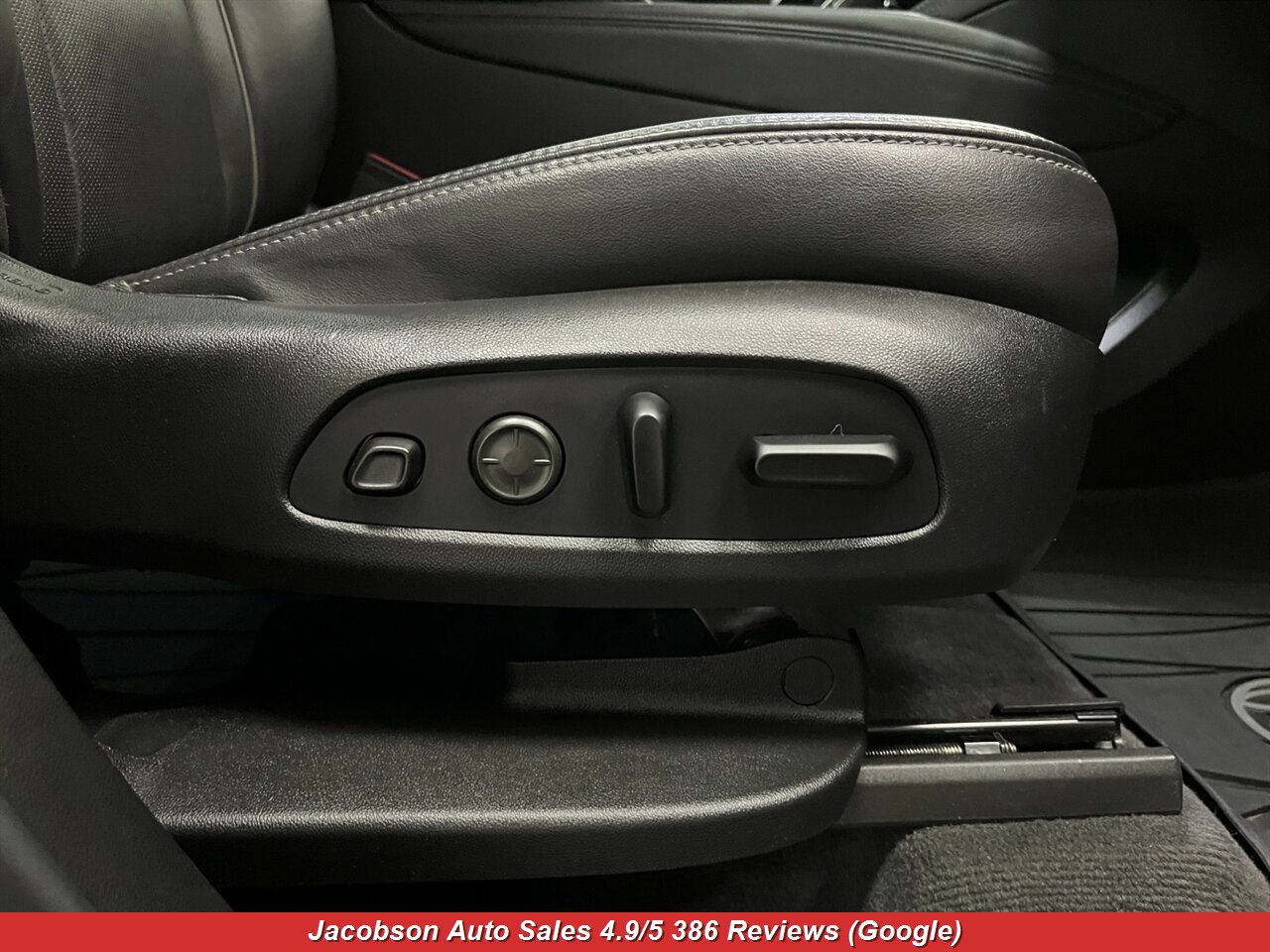 2021 Buick Enclave Avenir - Photo 58 - Oshkosh, WI 54901