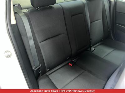 2011 Mazda Mazda3 i Touring   - Photo 37 - Oshkosh, WI 54901