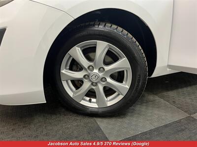 2011 Mazda Mazda3 i Touring   - Photo 45 - Oshkosh, WI 54901