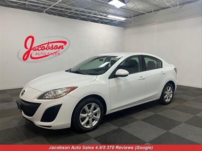 2011 Mazda Mazda3 i Touring   - Photo 1 - Oshkosh, WI 54901