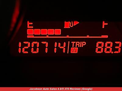 2011 Mazda Mazda3 i Touring   - Photo 8 - Oshkosh, WI 54901